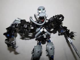 LEGO BIONICLE: Hydraxon (8923), plus bonus lot of 2
