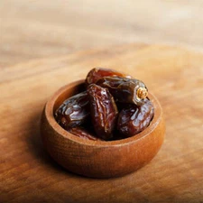 Mabroom Dates Deluxe 2.2LB  - Exquisite Saudi Delicacy with Subtle Sweetness