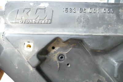 Boîtier Filtre à Air KTM GS 620 RD LC4 – 1996 – Pièce D’occasion Référence 58306001000