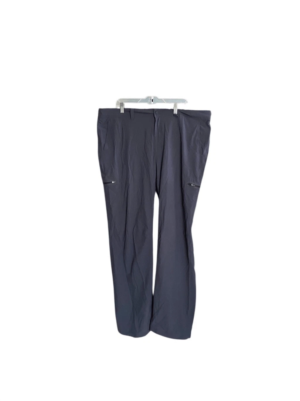 L.L. Bean men’s gray water resistant hiking cargo pants 42 x 32
