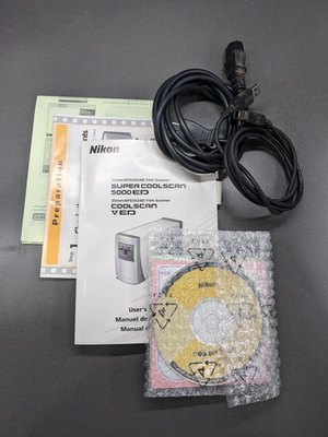 Nikon SUPER COOLSCAN LS-5000ED 5000 ED Film Scanner 