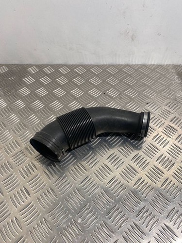 Audi A6 C7 2012 Diesel 150kW Ansaugrohr Ansaugschlauch Turbolader 059129615L