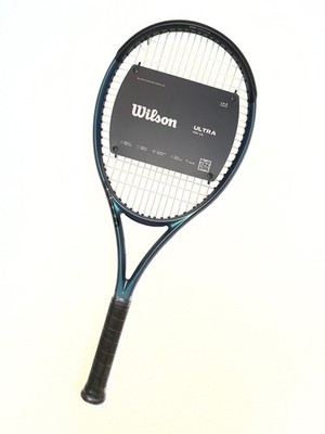Wilson Ultra 100 UL, 260 Gramm, Tennisschläger besaitet, L1, WR108510U1