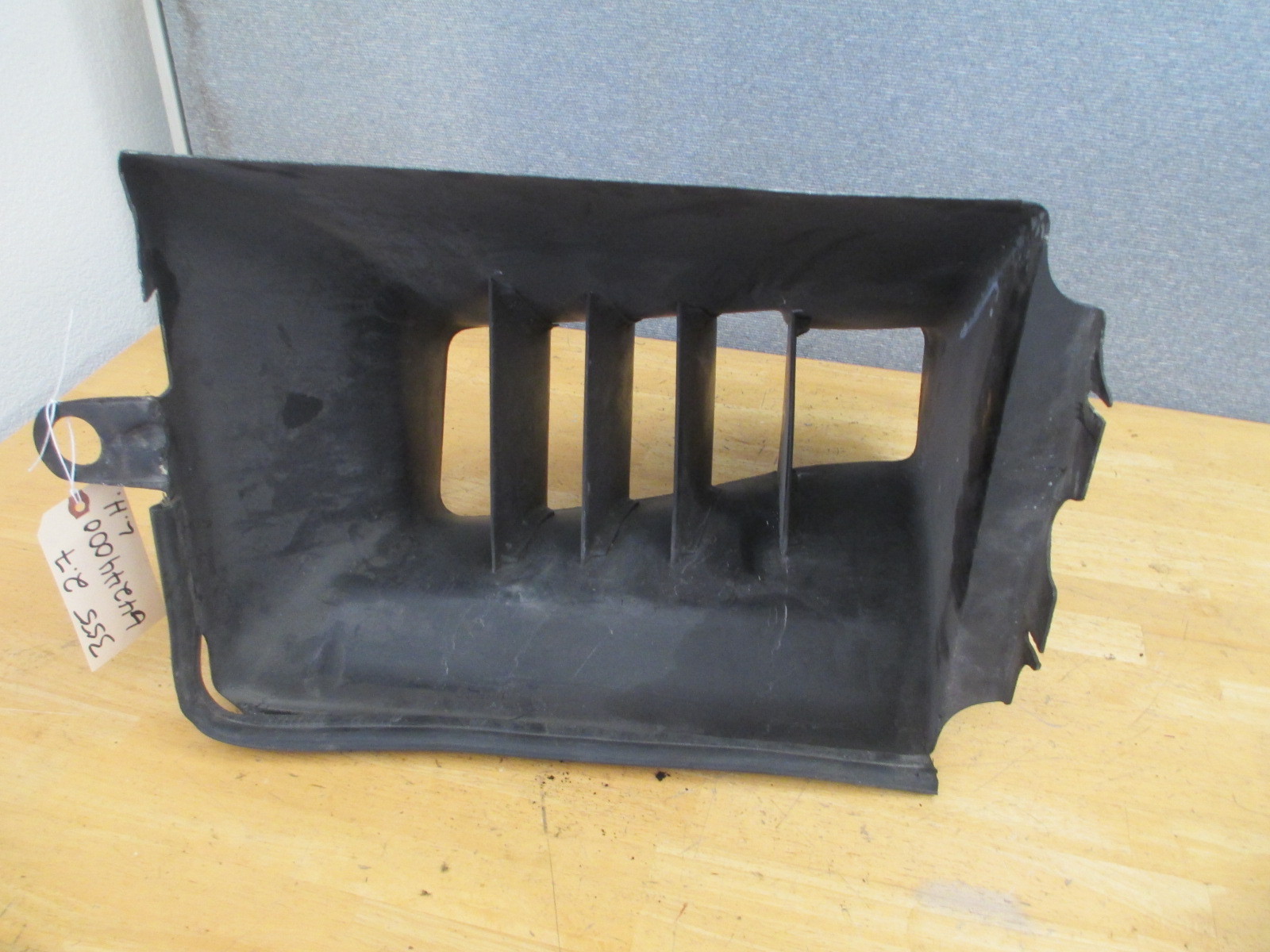 Ferrari 355 -  LH Air Inlet / Air Intake, # 64244000 or 64525800