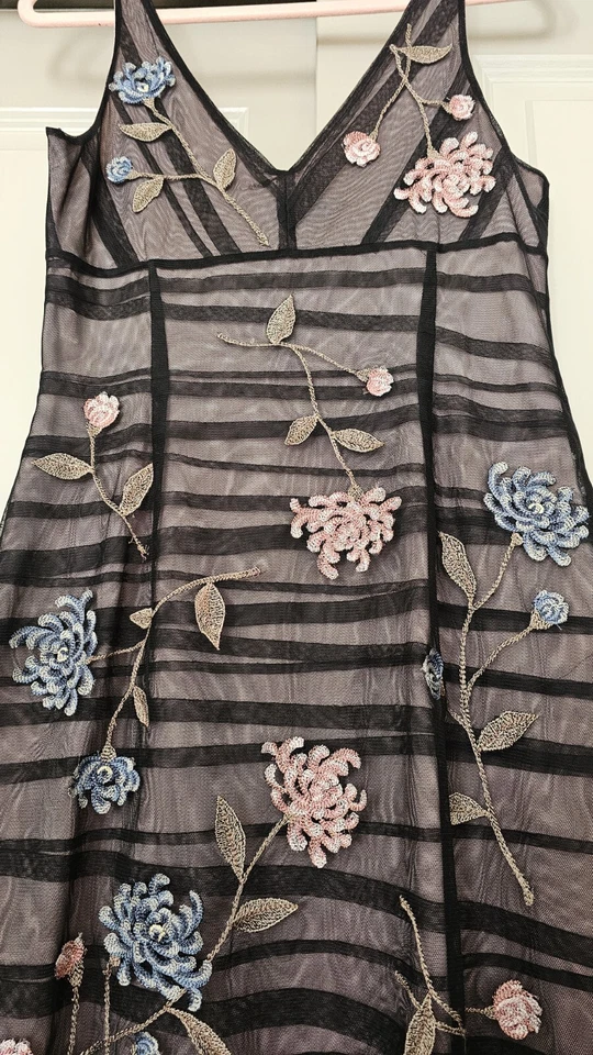 Vestido Max Mara Mini Floral Tul Foto 2 de 4