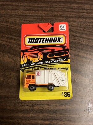MATCHBOX - #36 - YELLOW -  REFUSE TRUCK - MINT ON CARD 1995 