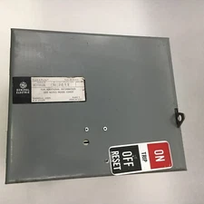 GE AC133EBG New In Box 30A 240V 3P 3W Flex-A-Plug See Pictures C5