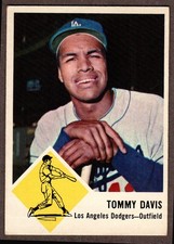 Tommy Davis. Los Angeles Dodgers.  1963 Fleer #40