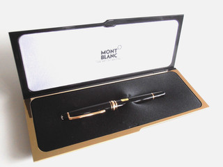 Montblanc Meisterstück Kolben Füller Schwarz 585 Gold Feder