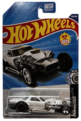 New Hot Wheels 2025 Case N Rod Squad 10/10 Hoto Roto White 158/250 and 10/10