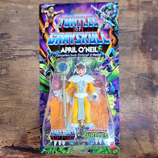 Mattel Turtles of Grayskull April O'Neil w Comic Book & Staff Action Figure