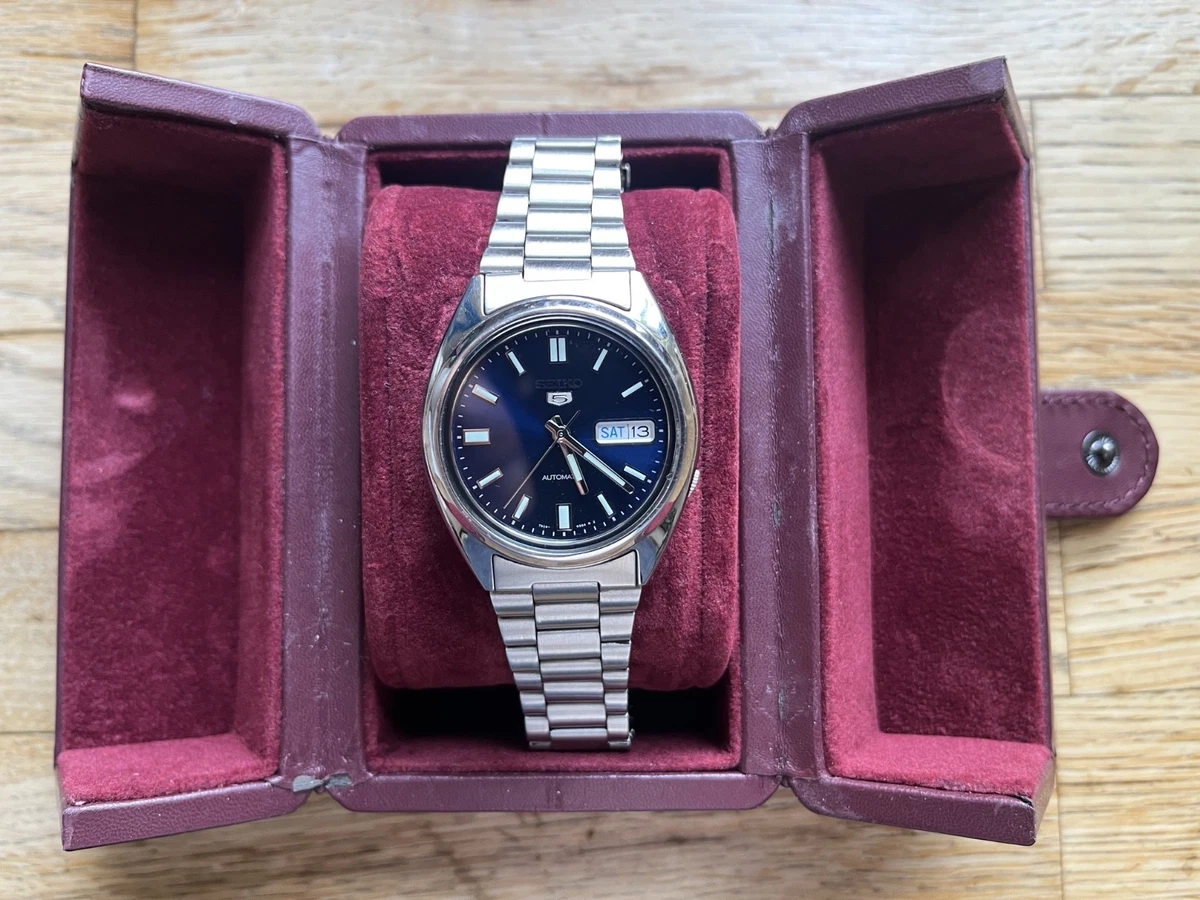 Seiko 5 Sports Mechanical (Automatic) Wristwatches with 21 Jewels