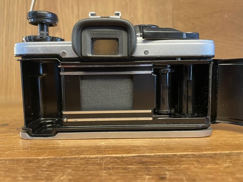 *Near Mint ++* Olympus OM10 Film camera S Zuiko Auto Zoom 35-70mm F/4 From Japan - Picture 10 of 21