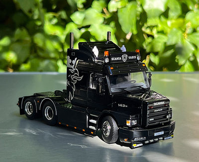 Scania 143 streamline torpedo 6x2 WSI truck models 04-2228 1:50