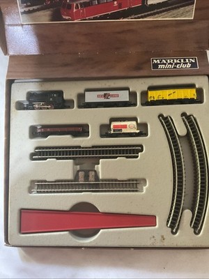 Marklin Mini-Club 8900 Train Set w/ Steam Locomotive and Freight