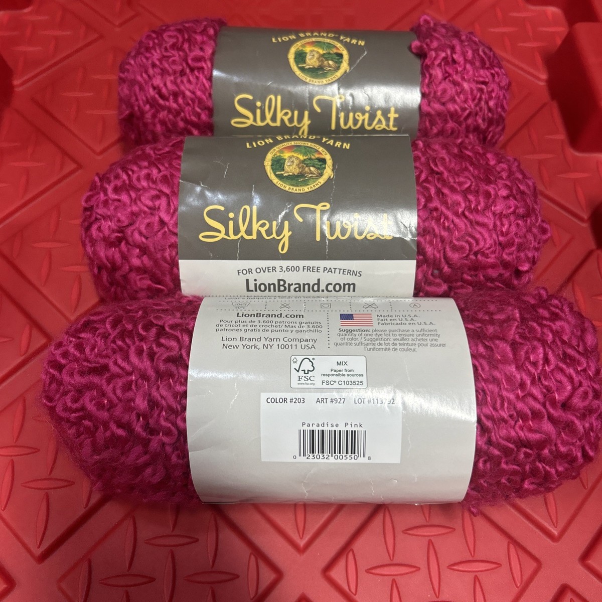 Lot Of 3 LION BRAND Yarn- SILky Twist Color 203 Art 927 Lot113792