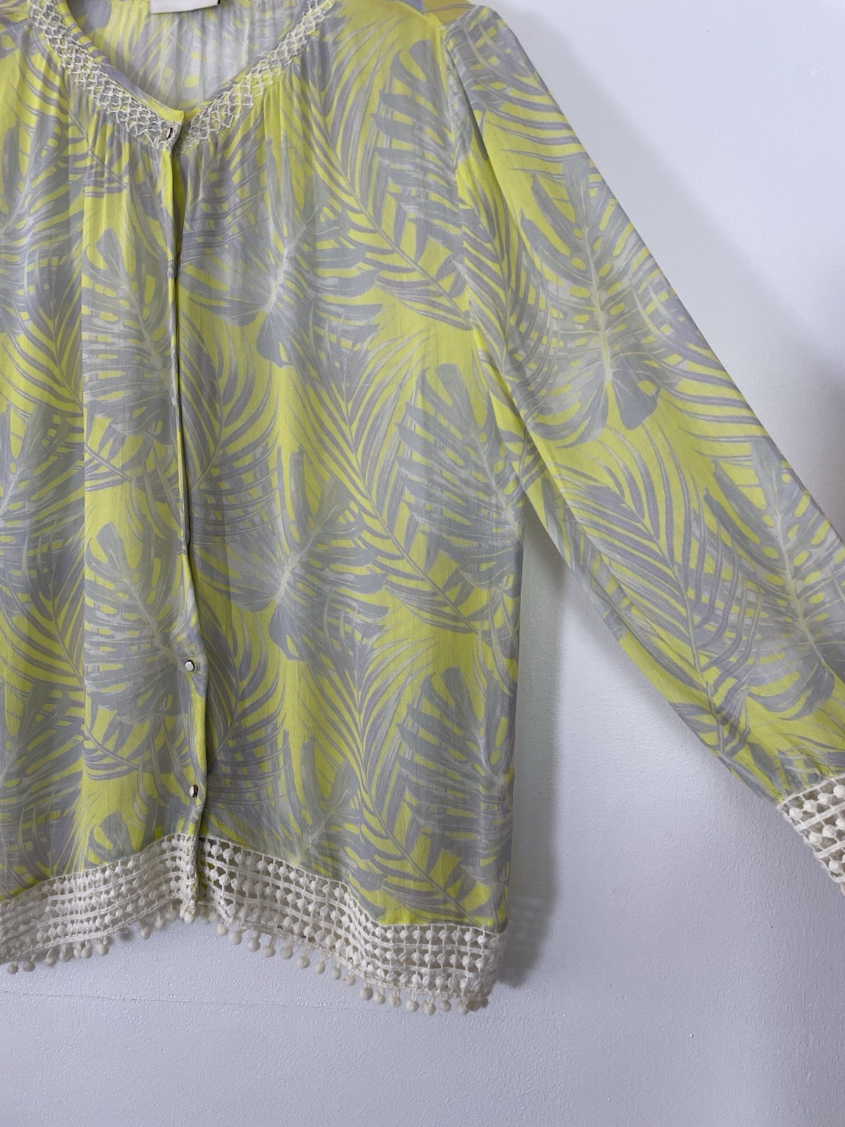 Pyrus Yellow Grey Leaf Patterned Lightweight Cott… - image 5