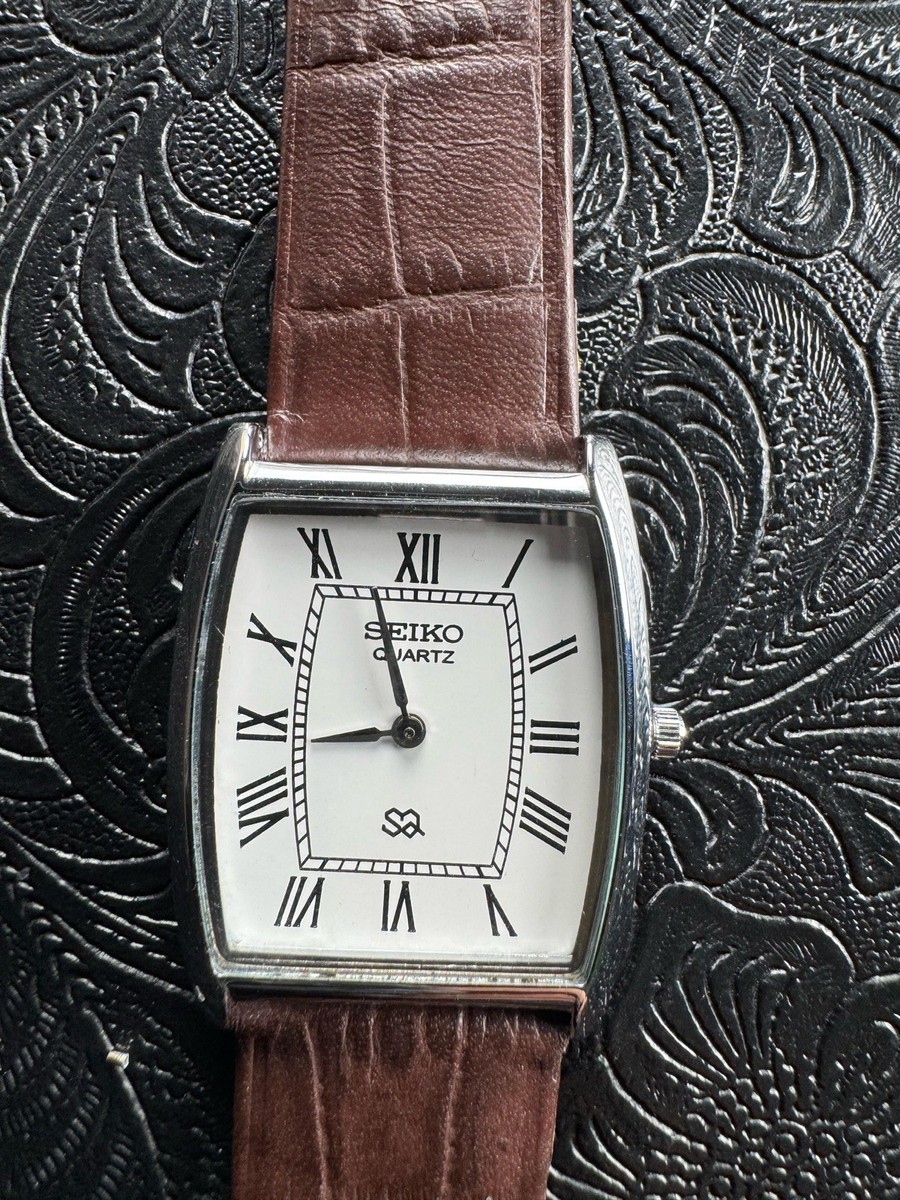 SEIKO tank vintage セイコー タンク スクエア ローマン　時計 SEIKO tank vintage セイコー タンク スクエア ローマン 時計 SEIKO