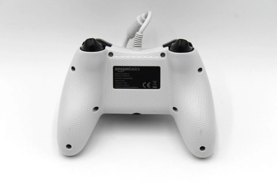 AmazonBasics Xbox White Controller - Image 3 of 4
