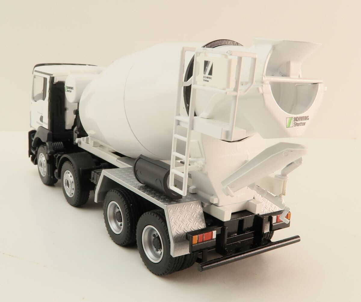 Conrad 81258/0 MAN TGS NN 4-axle Truck with Concrete Mixer Conrad 81258/0 MAN TGS NN 4-axle Truck with Concrete Mixer