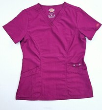 Dickies Advance Size Small Women's Burgundy V Neck Sleeve Logo Tag Pocket Scrub