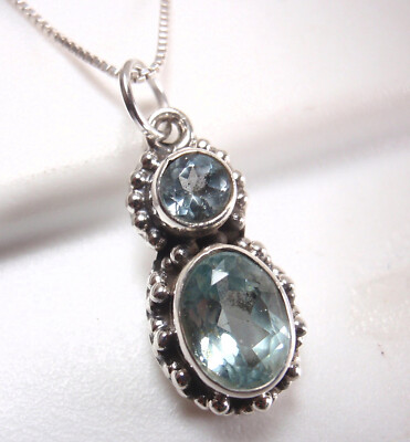 Blautopas 2 Edelsteine facettiert 925 Sterling Silber Anhänger mit Silberpunkt Akzenten