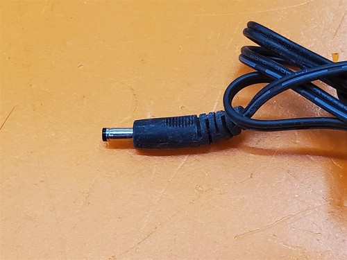 ⭐️⭐️⭐️⭐️⭐️ Netgear AC Power Adapter Switching Adapter DSA-9R-05 AUS +7.5V DC 1A - Picture 2 of 4