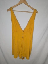 ASOS Yellow Deep V Scalloped Neckline Tank and Shorts Romper Size 6