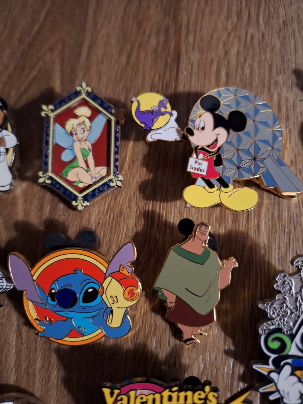 Lot of 25 DIsney Pins Limited Edition Please Read Discription eBay