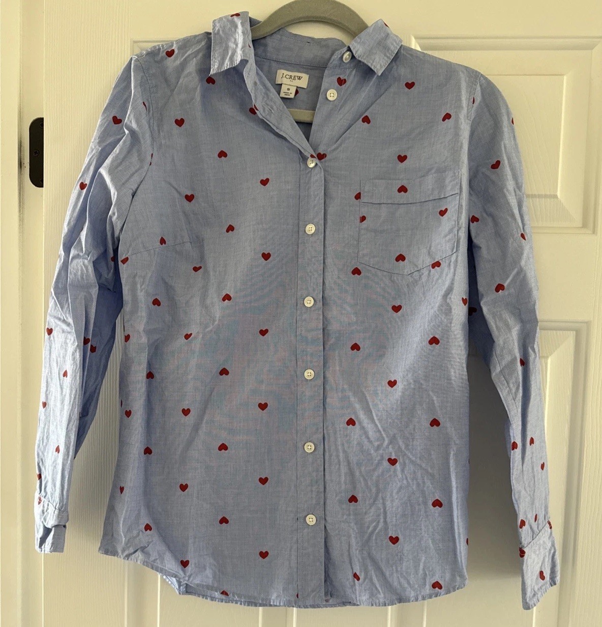 Jcrew Red Hearts Small EUC Printed button-up shir… - image 2
