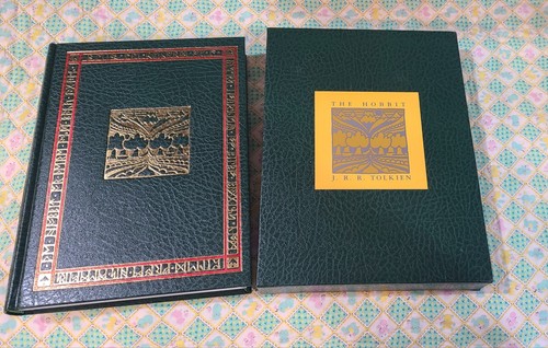 THE HOBBIT Deluxe Collector's Edition J.R.R. Tolkien - Hardcover,Slipcase