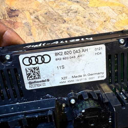 2014 AUDI A4 A/C HEATER CLIMATE CONTROL PANEL GENUINE OEM 8K2820043AH - Picture 3 of 16