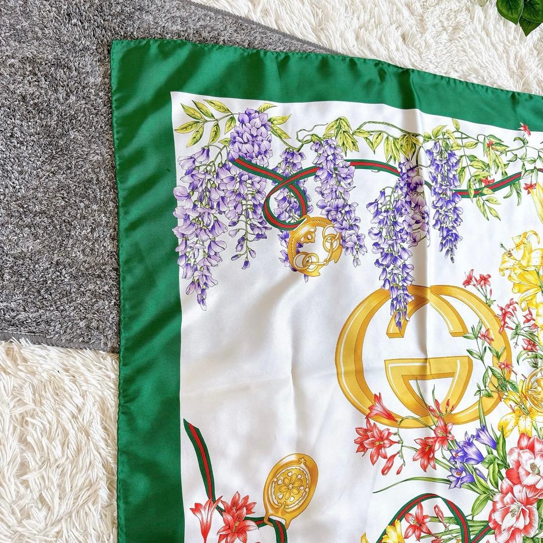 Good condition Gucci scarf interlocking floral pa… - image 2