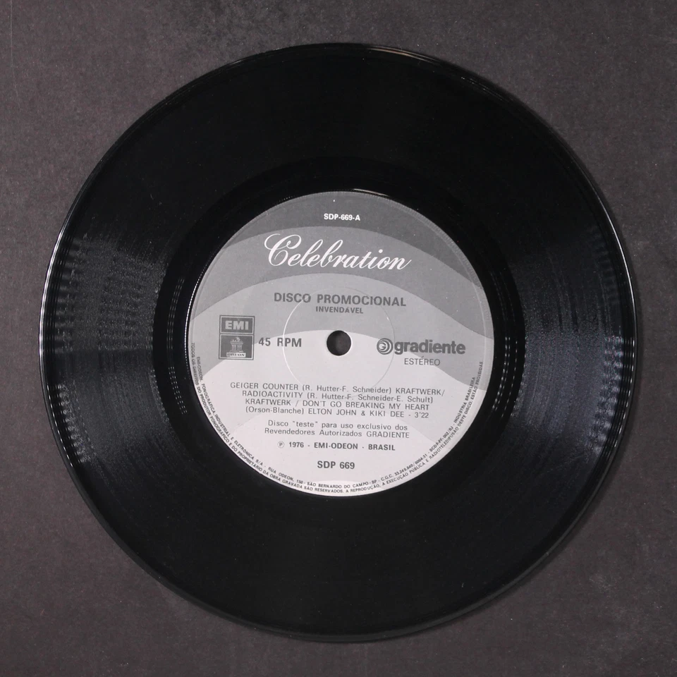 KRAFTWERK ETC.: celebration EMI 7" EP 45 RPM - Image 4 of 4