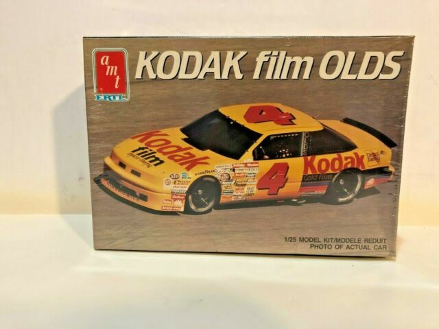 ertl plastic model kits