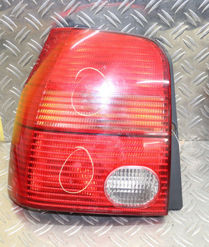VW Lupo 6X1 Rücklicht Heckleuchte hinten links 3-Türer S38030748
