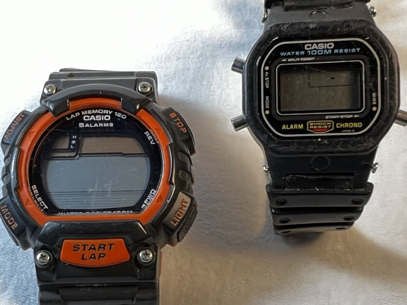 WATCHES OF 2 PARTS CASIO FOR REPAIR VTG OR DIGITAL LOT MEN'S - vintagewatches.pk