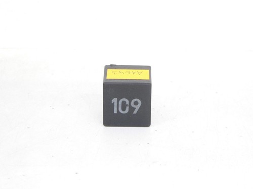 VW JETTA GOLF PASSAT AUDI A3 RELAY TRANSMITTER RELAIS 109 357906381A
