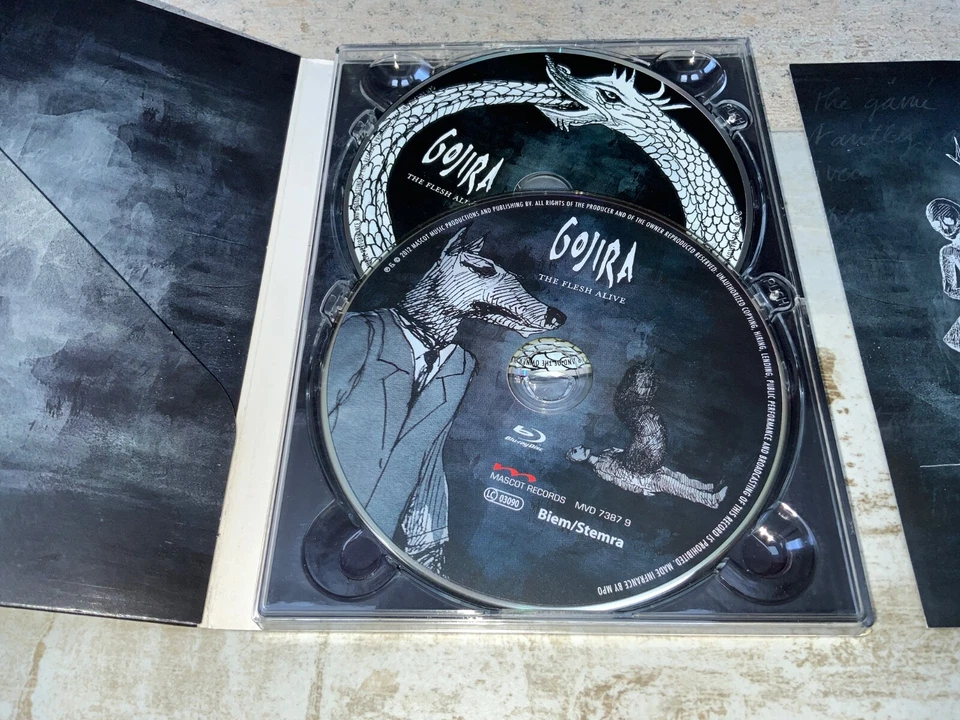 GOJIRA THE FLESH ALIVE  RARE LIMITED EDITION Blu-ray + CD 2012 all regions - Image 4 of 4