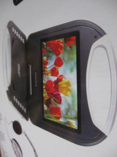 Magnavox MTFT750-B-GB Portable 7" TFT DVD/CD Player with STEREO HEADPHONE NEW - Afbeelding 4 van 6