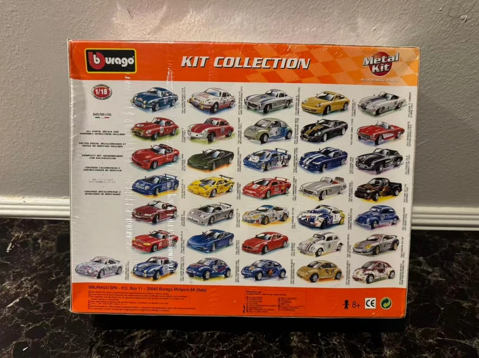 Nuevo y Raro Kit BbURAGO Chevrolet Corvette Daytona Beach 1957 1:18 #7024 Rojo Foto 2 de 2