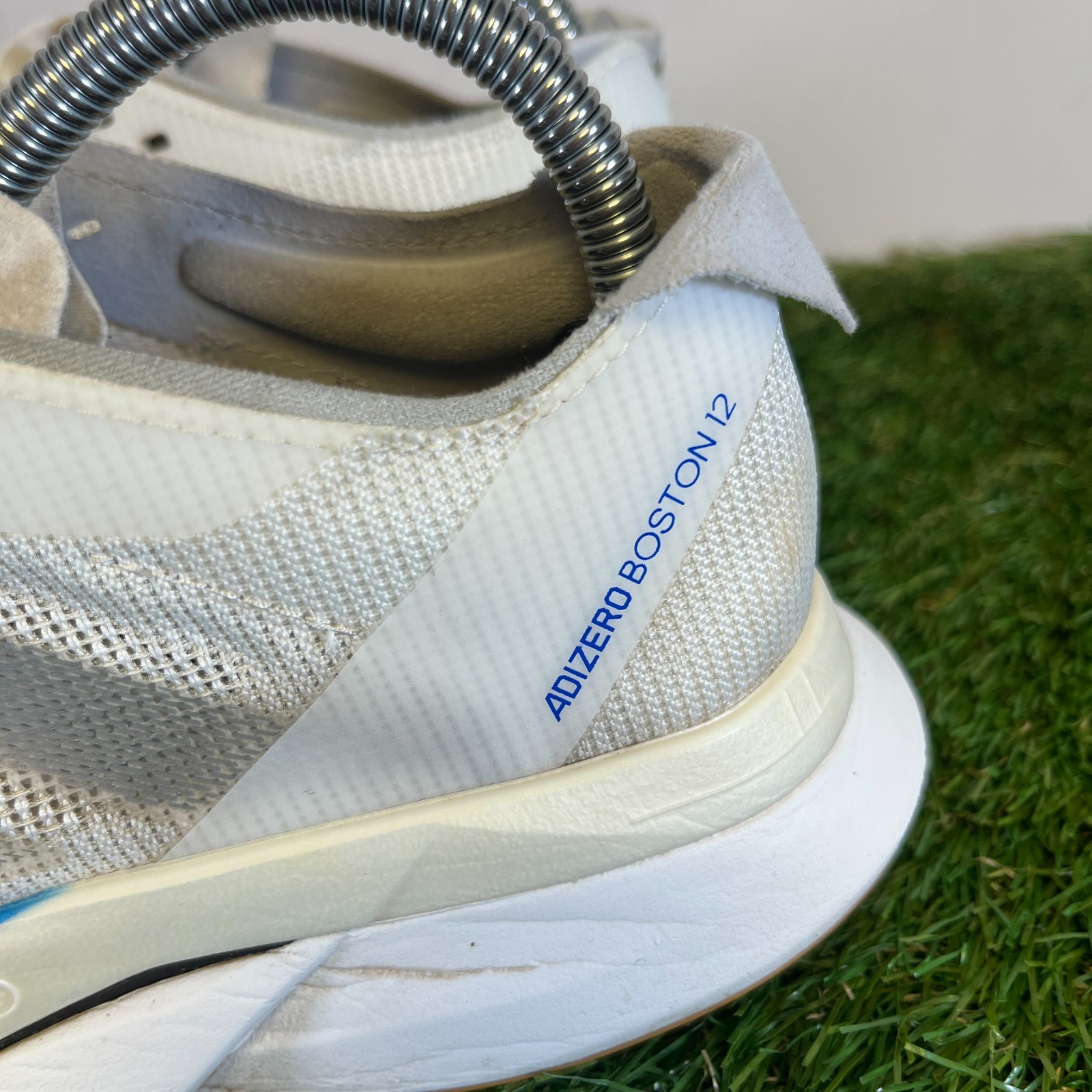 adidas Trainers Size 5.5 Women's White Adizero Boston 12 Walking Running Shoes image 4