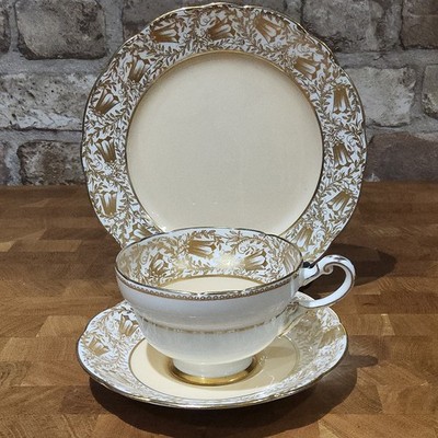 Rare Vintage Paragon Cabinet Cup, Saucer & Sideplate Trio H R H Duchess of York