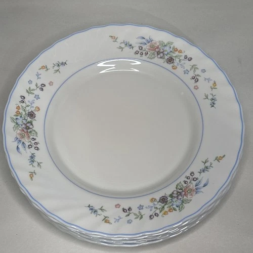 8 Arcopal France Victoria 9¾” Dinner Plates Floral Vintage