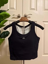 ALO Yoga Built-in Bra Tank Crop Top in Black