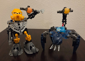 LEGO Bionicle DEKAR (set 8930) & MORAK (set 8932), 100% complete w/Booklets