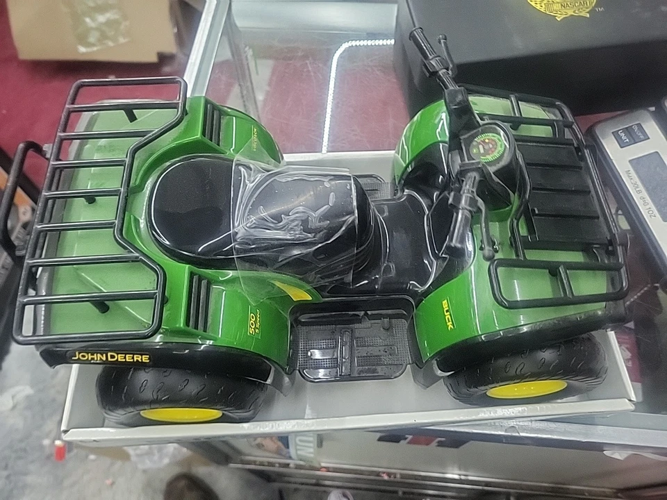 2004 ERTL 1.6 Scale ATV John Deere "Buck" Plastic Model NEW Toy - Image 4 of 4