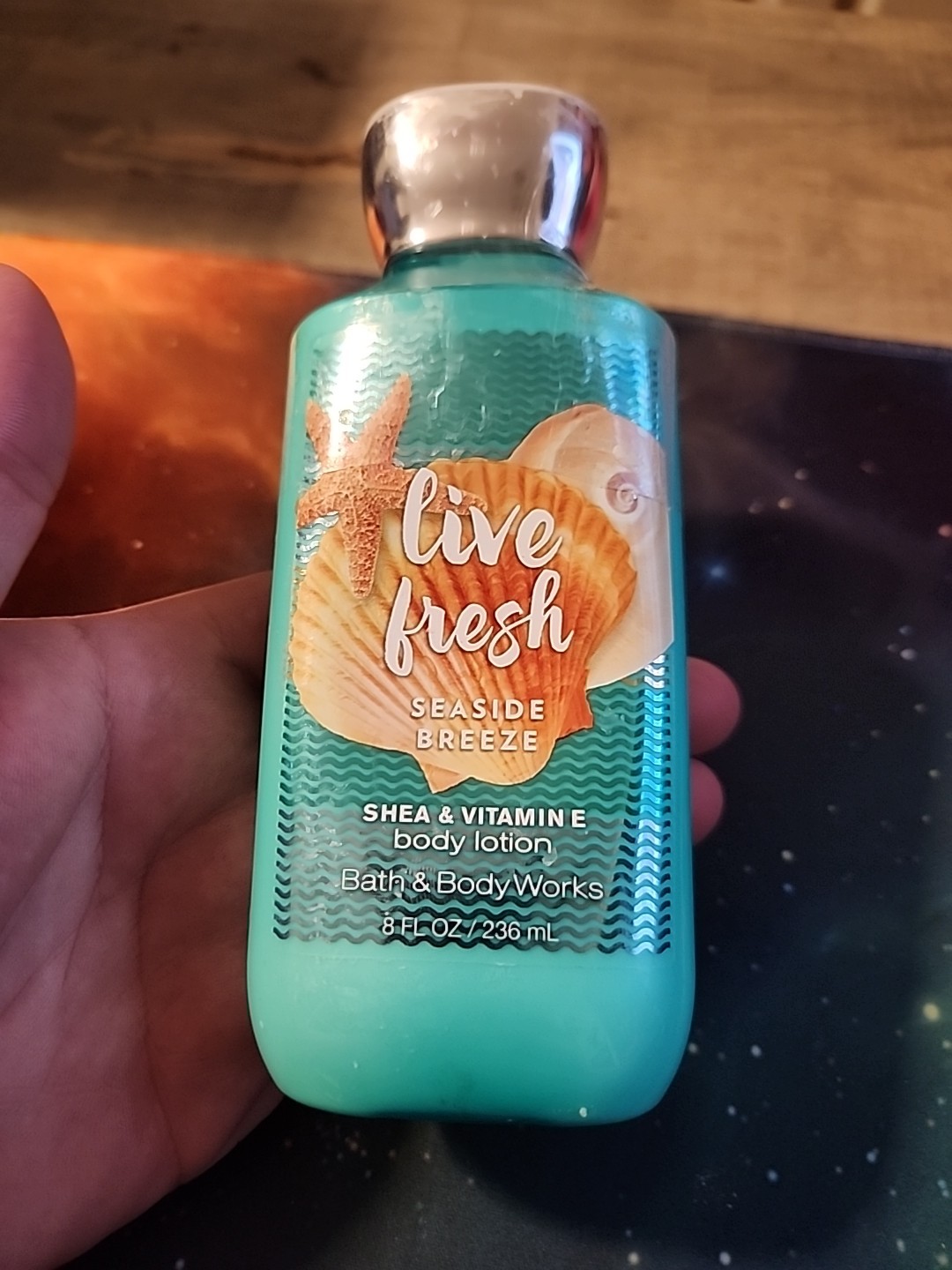 BATH & BODY WORKS LIVE FRESH Seaside Breeze BODY LOTION 8 FL OZ - Brand New