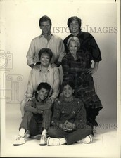 1988 Press Photo Josh Taylor and the cast of 