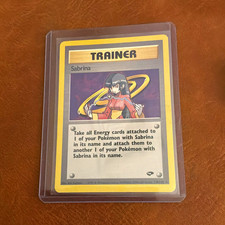 Wizards of the Coast Sabrina 110/132 Gym Challenge Rare Unlimited English 2000